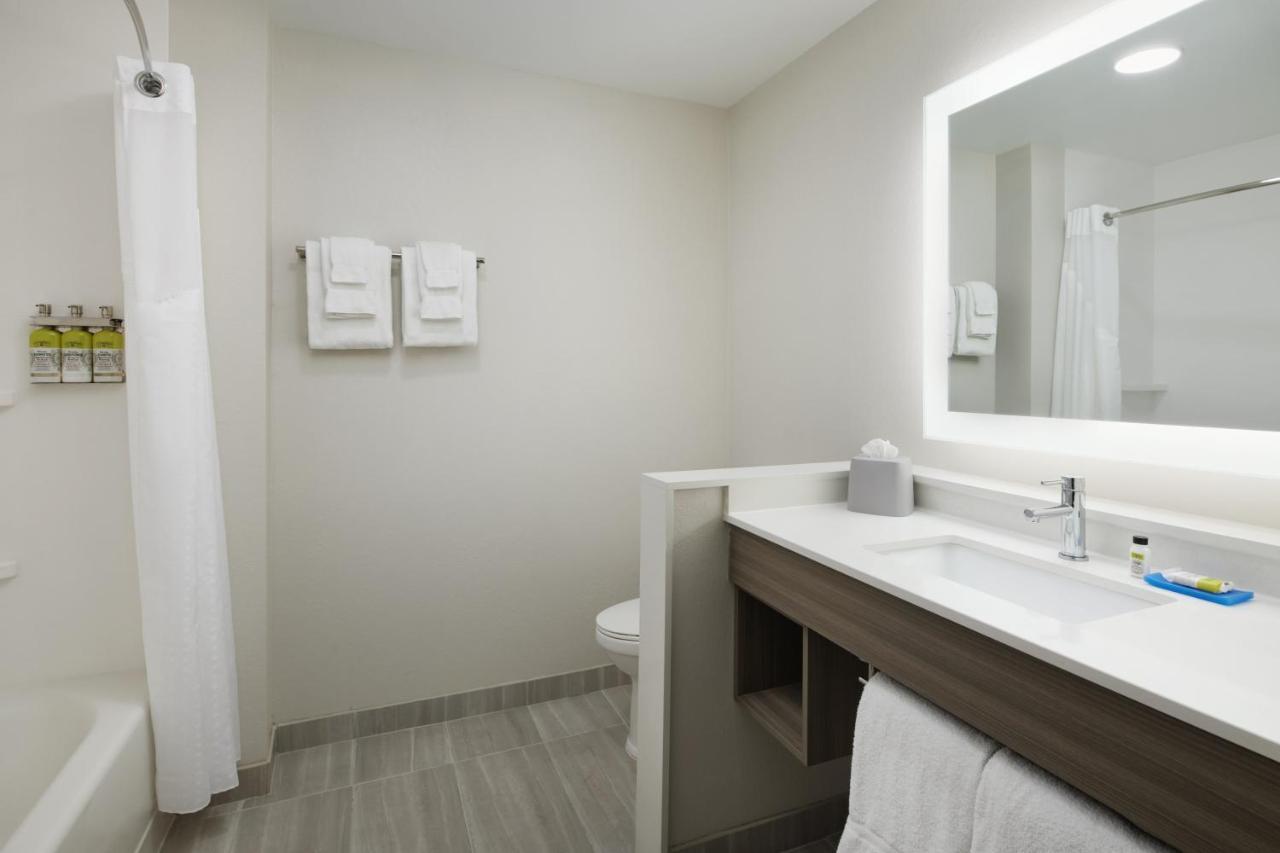 Holiday Inn Express & Suites Gulf Breeze - Pensacola Area By Ihg Екстер'єр фото